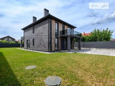 Продаж 2 поверхового будинку з ділянкою на 8 соток, 260 кв.