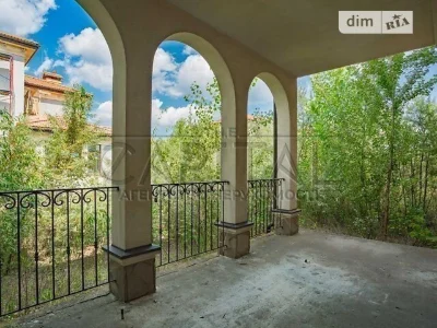 Продаж 2 поверхового будинку з ділянкою на 12.2 сотки, 389 к