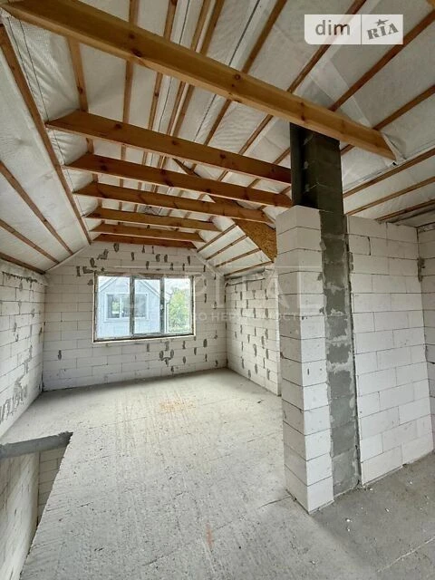 Продаж 3 поверхового будинку з ділянкою на 1 сотку, 122 кв.
