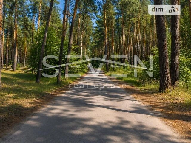 Продаж 2 поверхового будинку з ділянкою на 6 соток, 168 кв.
