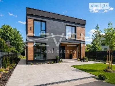 Продаж 2 поверхового будинку з ділянкою на 6 соток, 168 кв.