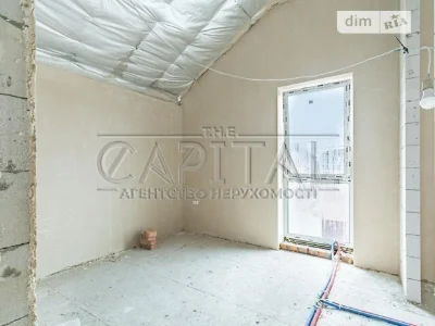 Продаж 2 поверхового будинку з ремонтом і ділянкою на 10 сот