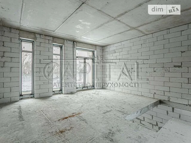 Продаж 2 поверхового будинку з ділянкою на 5 соток, 119 кв.