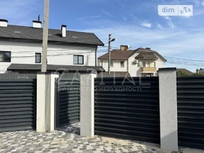 Продаж 3 поверхового будинку з ділянкою на 1.5 сотки, 140 кв