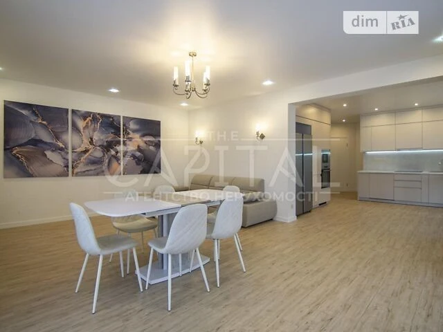 Продаж 2 поверхового будинку з ділянкою на 2 сотки, 150 кв.