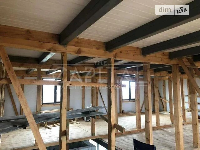 Продаж 1 поверхового будинку з гаражем і ділянкою на 10 сото