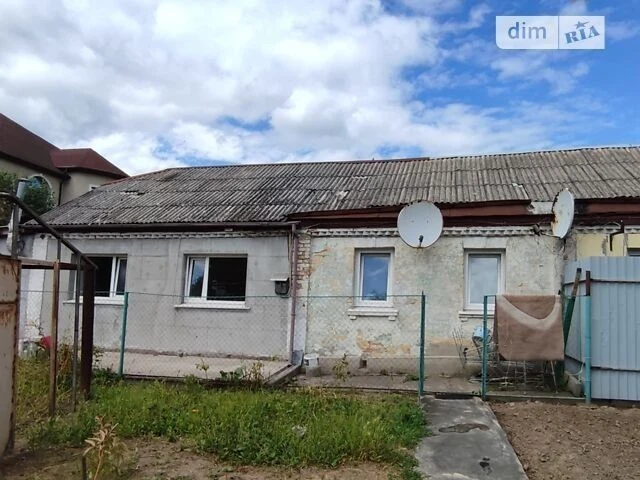 Продаж 1 поверхового будинку з ділянкою на 6.04 сотки, 68.9