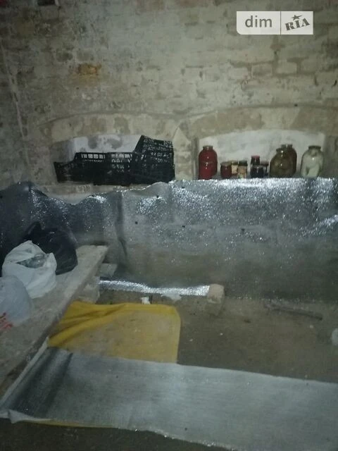 Продаж 1 поверхового будинку з ділянкою на 6.04 сотки, 68.9