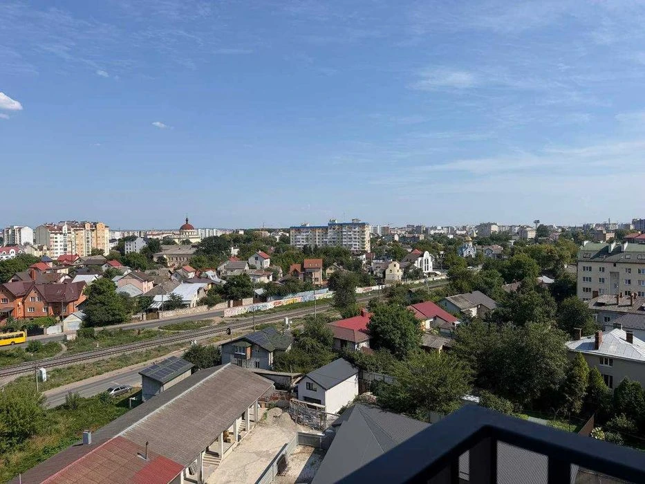 Простора 3-кімнатна в центрі | ЖК Імперія | 94,8 м²