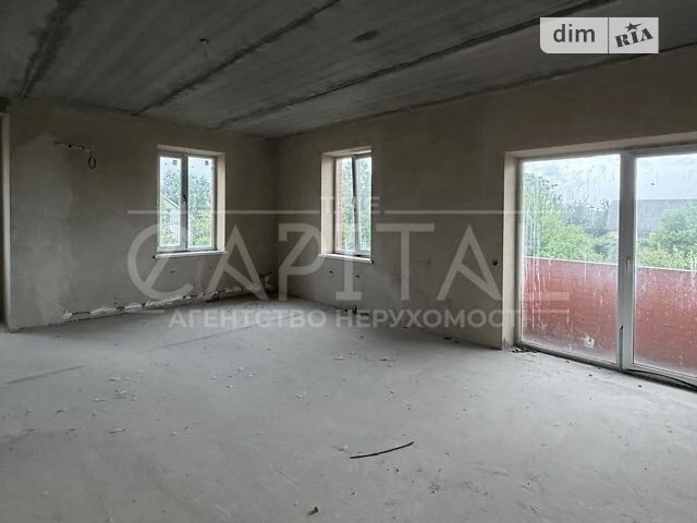 Продаж 3 поверхового будинку з ділянкою на 7 соток, 304 кв.