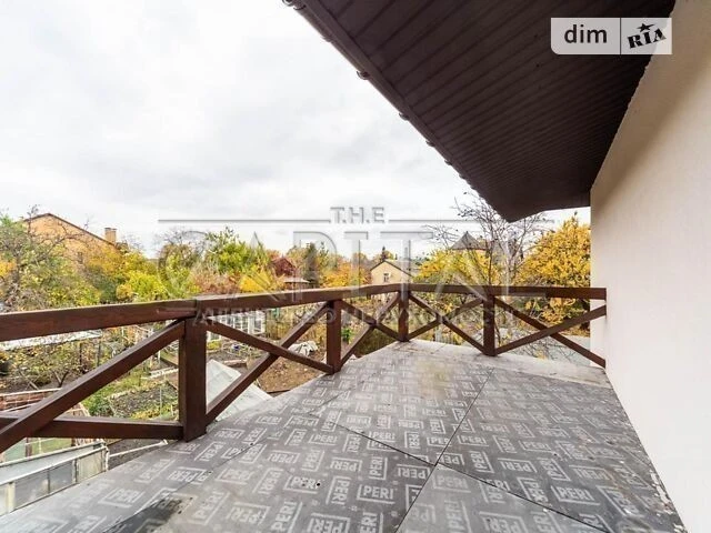 Продаж 2 поверхового будинку з ремонтом і ділянкою на 1.5 со