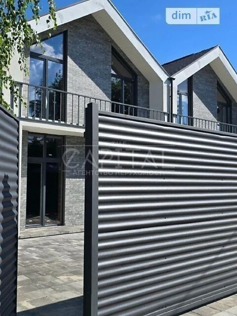Продаж 2 поверхового будинку з опаленням і ділянкою на 3 сот