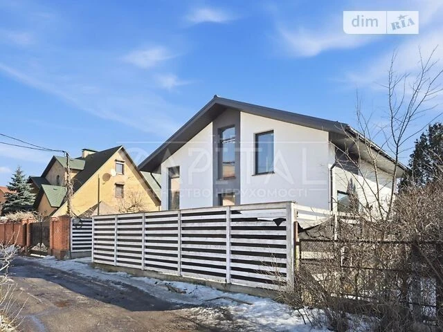 Продаж 2 поверхового будинку з ділянкою на 4.5 сотки, 147 кв