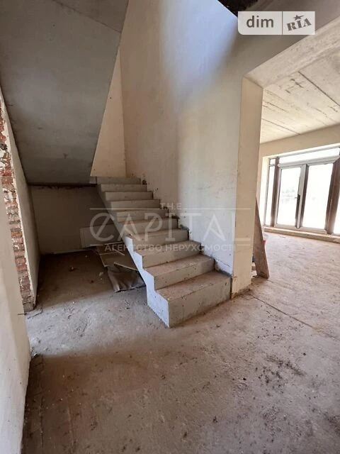 Продаж 2 поверхового будинку з гаражем і ділянкою на 5 соток