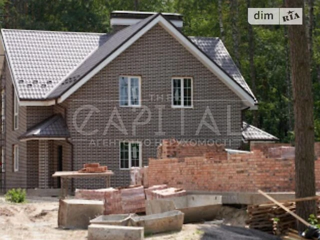 Продаж 2 поверхового будинку з балконом і ділянкою на 4 сотк