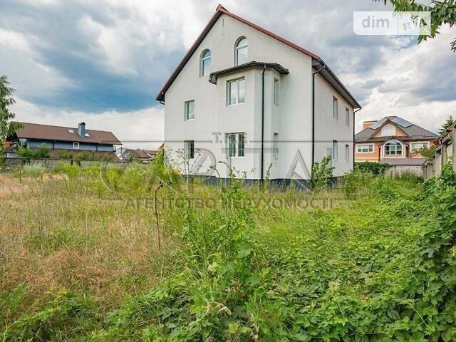 Продаж 3 поверхового будинку з ділянкою на 8 соток, 451 кв.