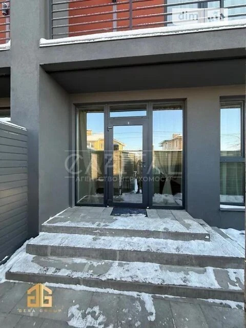 Продаж 2 поверхового будинку з ділянкою на 2 сотки, 120 кв.