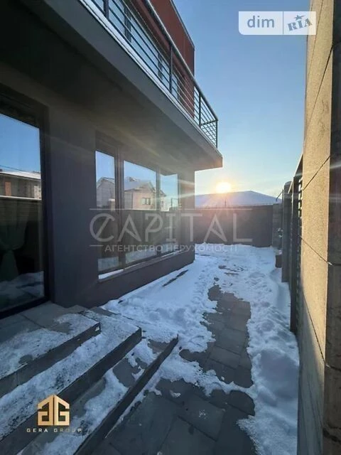Продаж 2 поверхового будинку з ділянкою на 2 сотки, 120 кв.