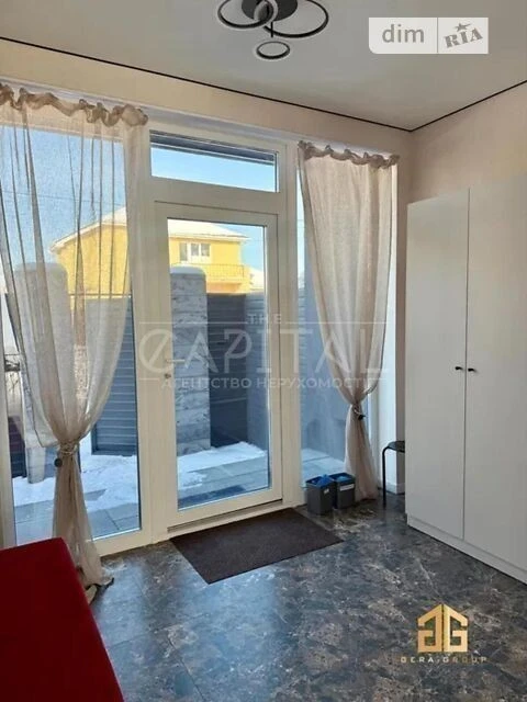Продаж 2 поверхового будинку з ділянкою на 2 сотки, 120 кв.