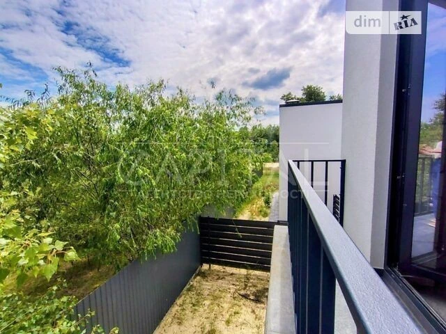 Продаж 2 поверхового будинку з ділянкою на 2 сотки, 136 кв.
