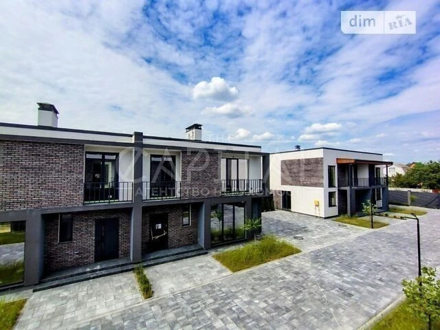 Продаж 2 поверхового будинку з ділянкою на 2 сотки, 136 кв.