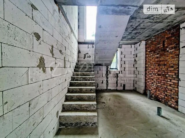 Продаж 2 поверхового будинку з ділянкою на 2 сотки, 136 кв.