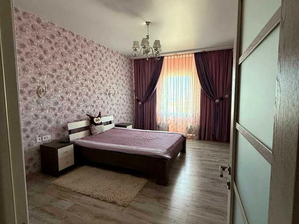 Apartment. Odesa, Serednofontanskaya St.