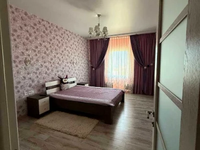 Apartment. Odesa, Serednofontanskaya St.