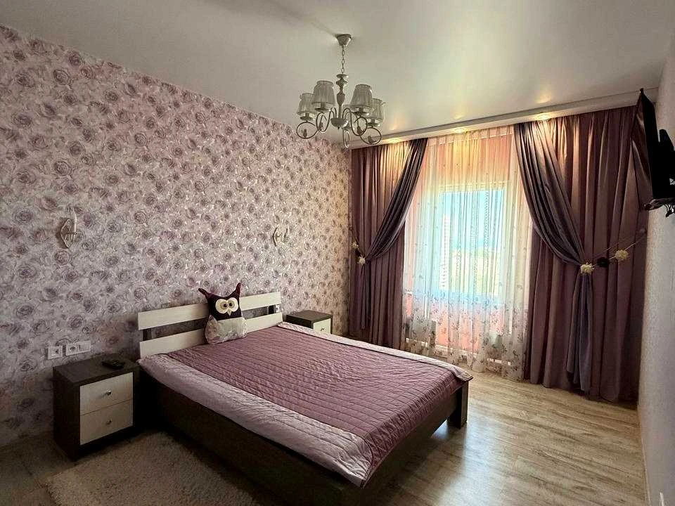 Apartment. Odesa, Serednofontanskaya St.