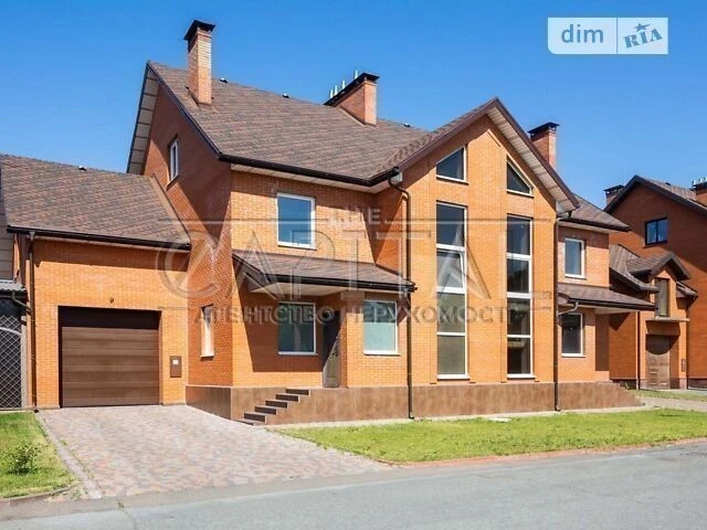Продаж 2 поверхового будинку з гаражем і ділянкою на 3 сотки