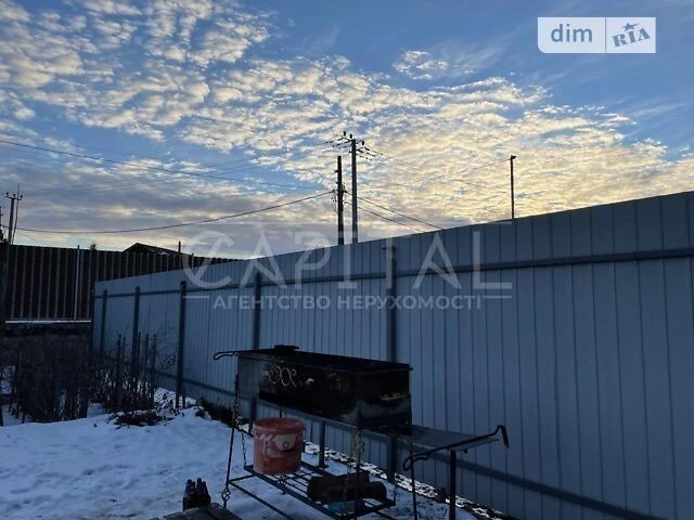 Продаж 2 поверхового будинку з балконом і ділянкою на 4 сотк