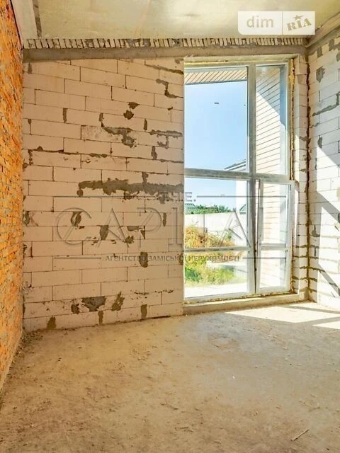 Продаж 1 поверхового будинку з ділянкою на 10 соток, 210 кв.