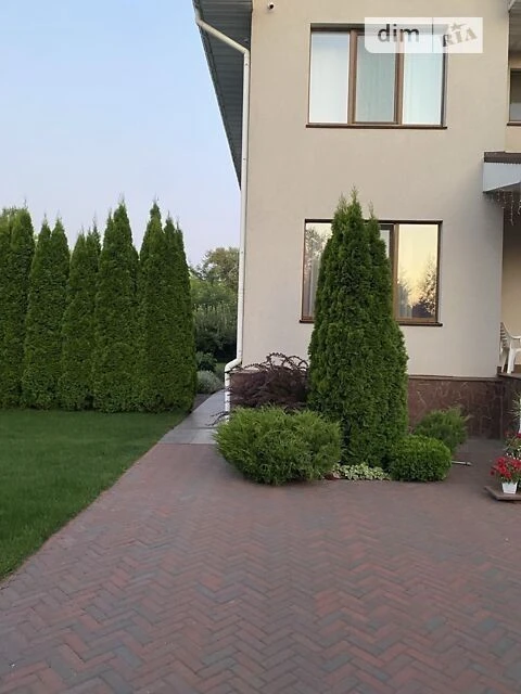 Продаж 2 поверхового будинку з верандою і ділянкою на 10 сот