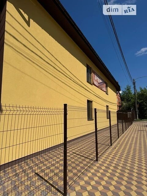 Продаж 2 поверхового таунхауса з ділянкою на 1 сотку, 127 кв