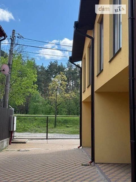 Продаж 2 поверхового таунхауса з ділянкою на 1 сотку, 127 кв