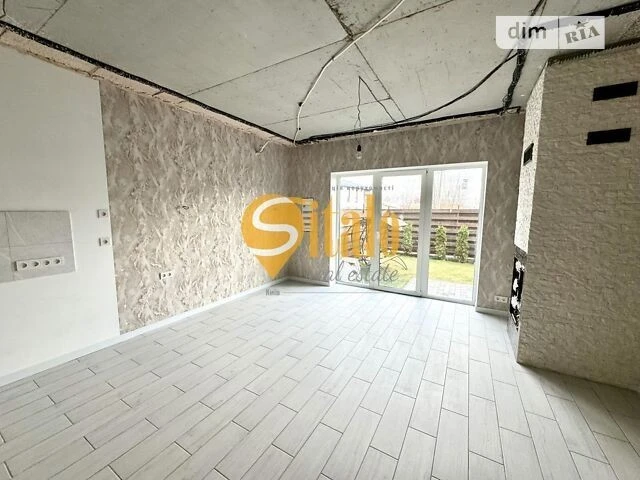 Продаж 2 поверхового таунхауса з ділянкою на 2 сотки, 86 кв.