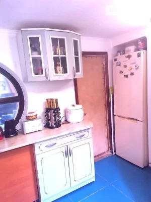 Продаж 2 поверхового будинку з мансардою і ділянкою на 6 сот