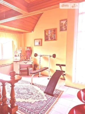 Продаж 2 поверхового будинку з мансардою і ділянкою на 6 сот