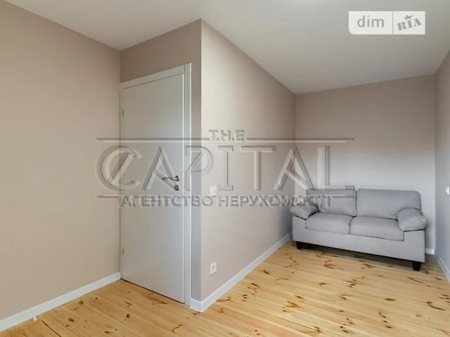 Продаж 2 поверхового будинку з ремонтом і ділянкою на 1 сотк
