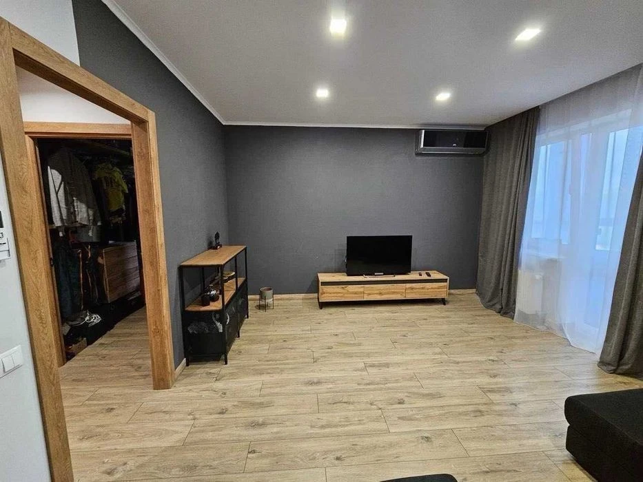 No commissions. 2-room apartment for sale. 70m2 Campus residential complex. Campus. Sol