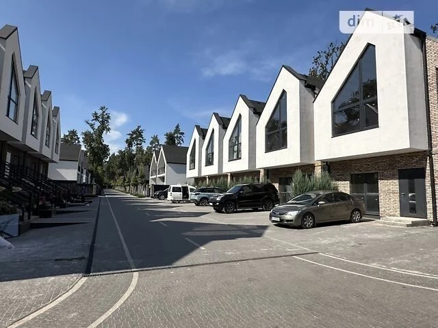 Продаж 2 поверхового таунхауса з ділянкою на 1.5 сотки, 107.