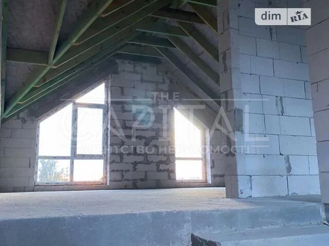 Продаж 3 поверхового таунхауса з ділянкою на 2 сотки, 140 кв