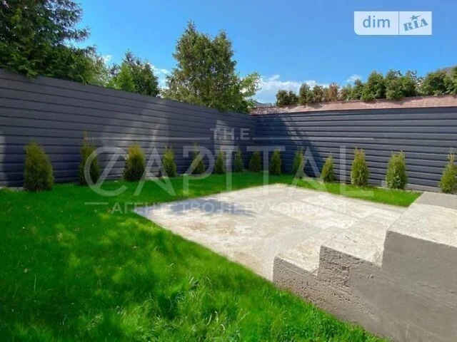 Продаж 3 поверхового таунхауса з ділянкою на 2 сотки, 140 кв