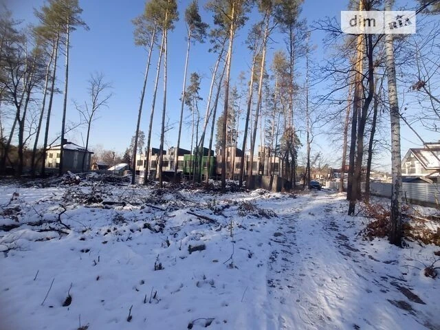 Продаж 3 поверхового таунхауса з ділянкою на 2 сотки, 145 кв