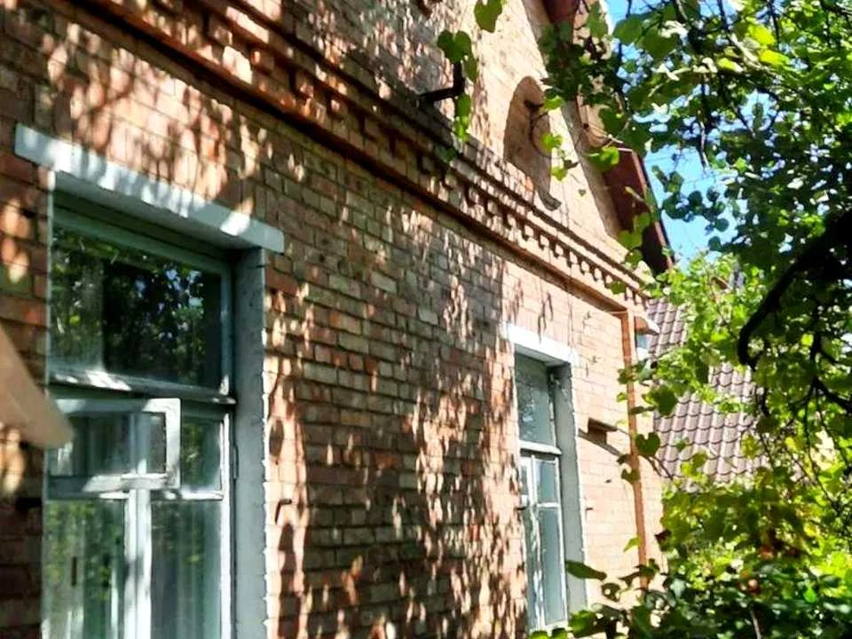 Будинок. Київ, Народна вул.