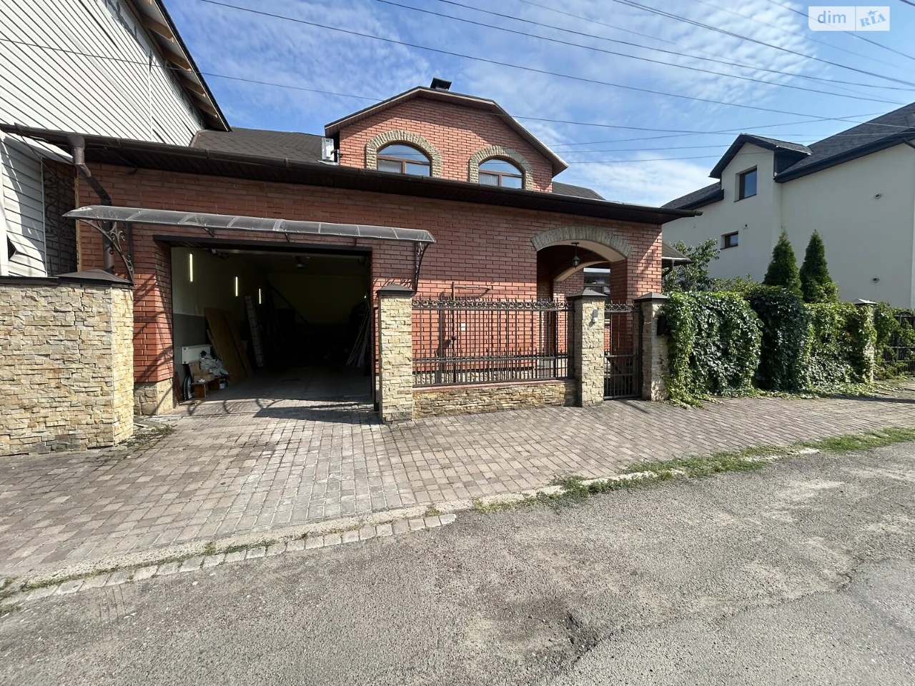 Продаж Дім Караваєві Дачі