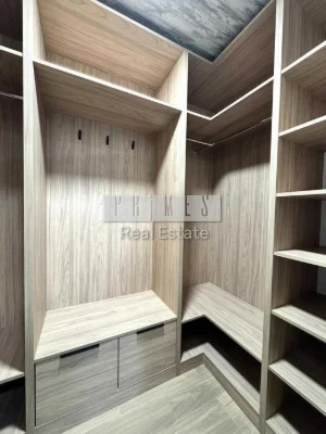 Продаж 5к будинок 177м2 ремонт Поділ 5 соток Вітряні гори Ви