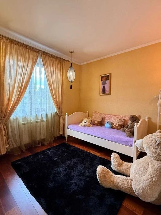 Продаж елітного будинку з сауною та барбекю, Солом'янський р