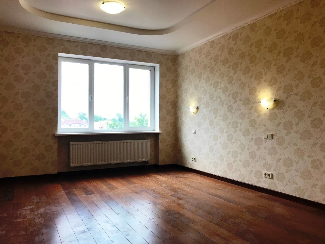 Продаж вілли 723 м², Привітна вул.