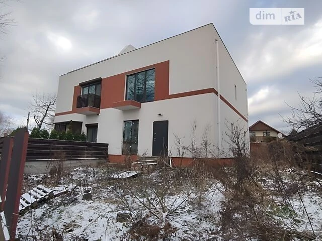 Продаж 2 поверхового таунхауса 132.1 кв. м, 4 кімнати, на ву